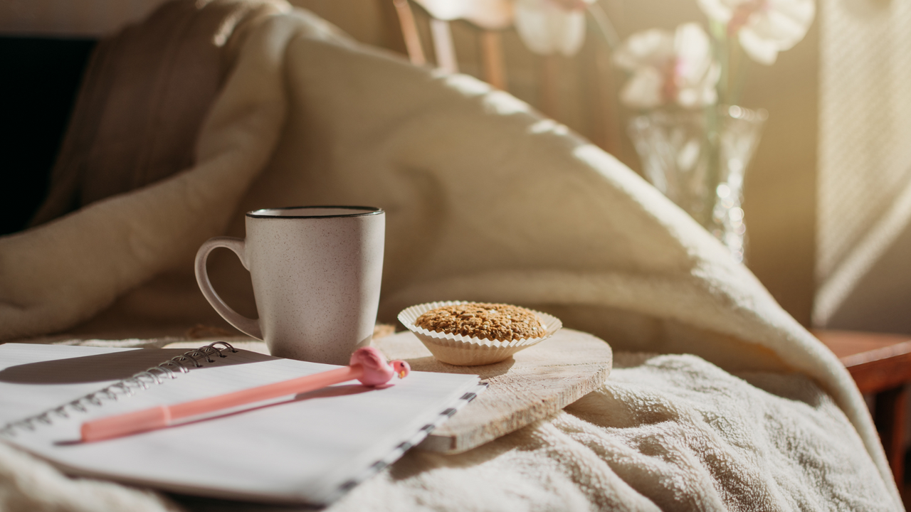 How to Create a Calm Morning Routine with Hygge