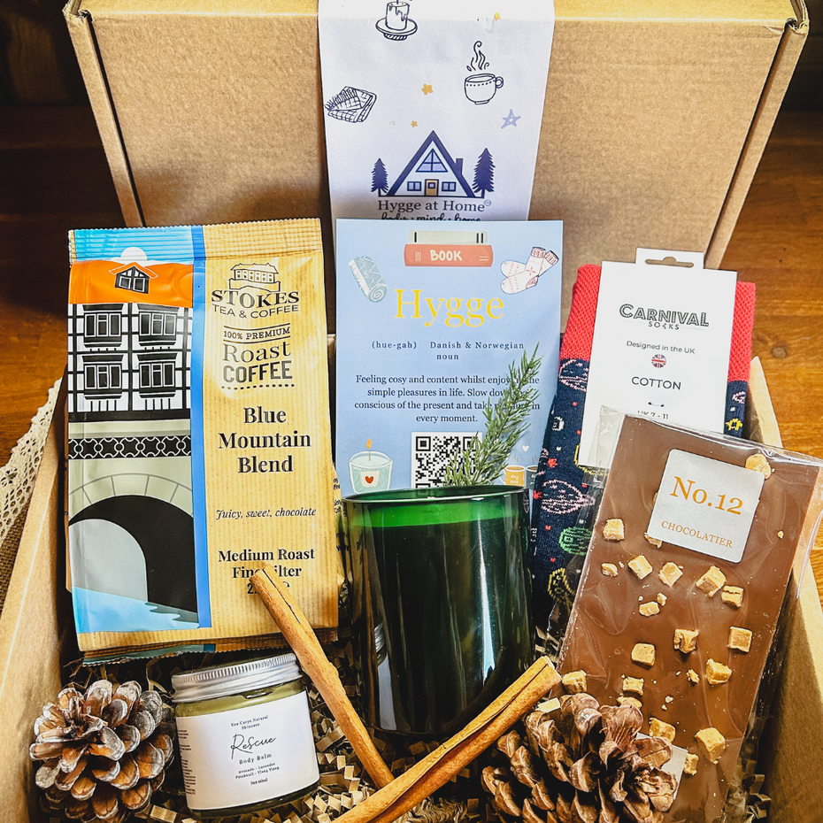 Men’s Hygge Gift Box: Wellbeing, Coffee & Comfort Hamper