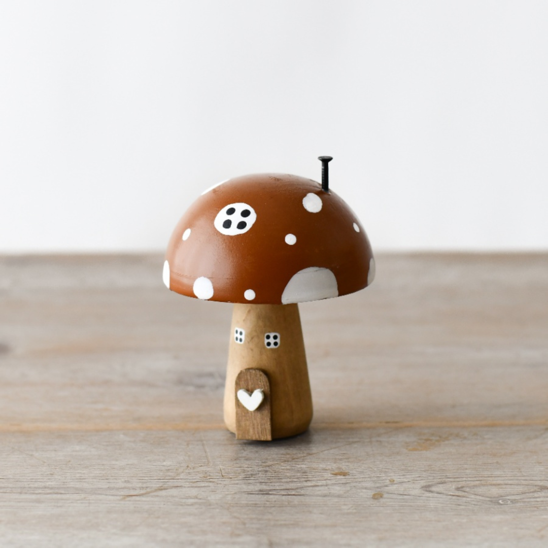 Wooden Mushroom House 11cm